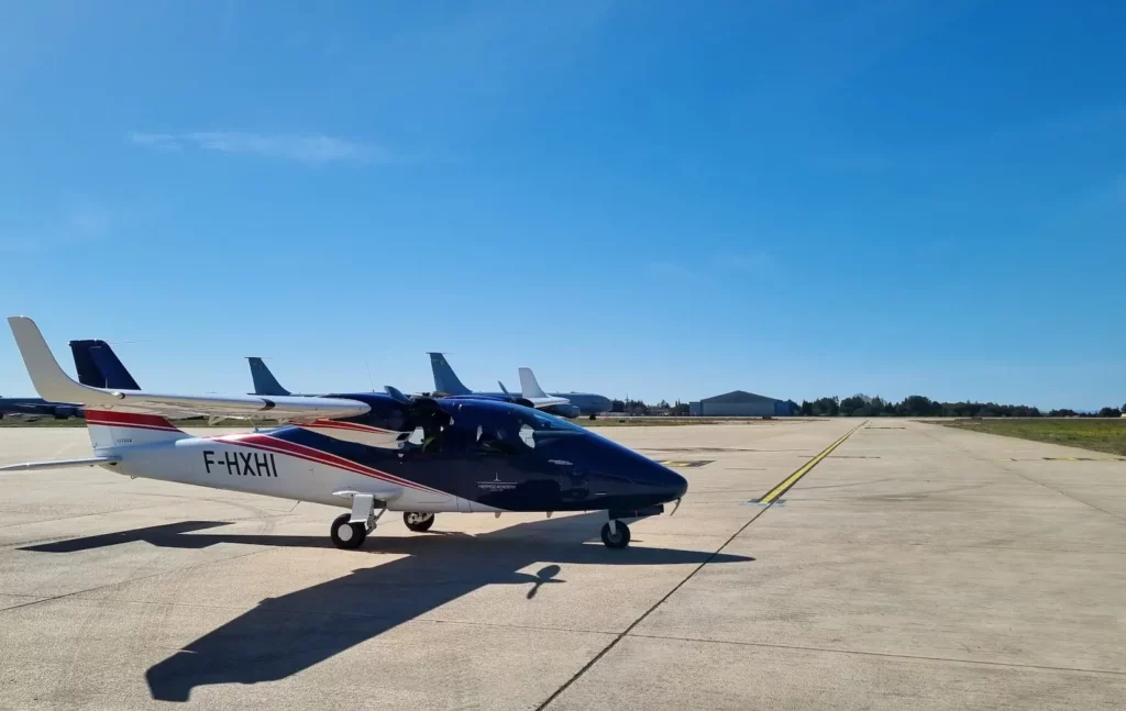 Tecnam P2006T Mermoz Academy